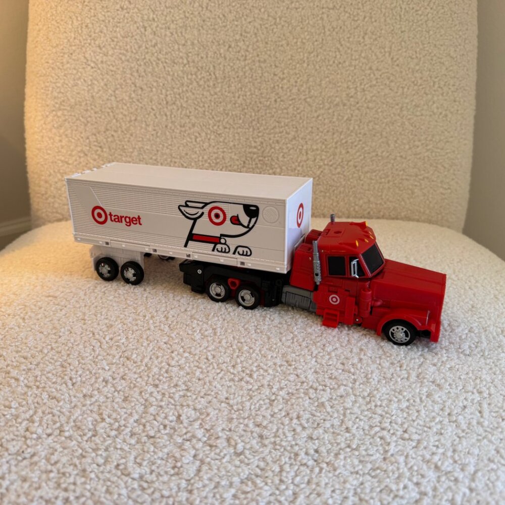 Transformers Target Optimus Prime and Autobot Bullseye Action Figure Set - Picture 10 of 12